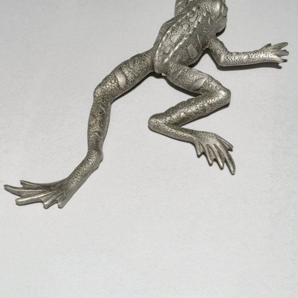 Vintage Made in USA Signed JJ Silver Tone Large Leaping Frog Brooch - Picture 3 of 11